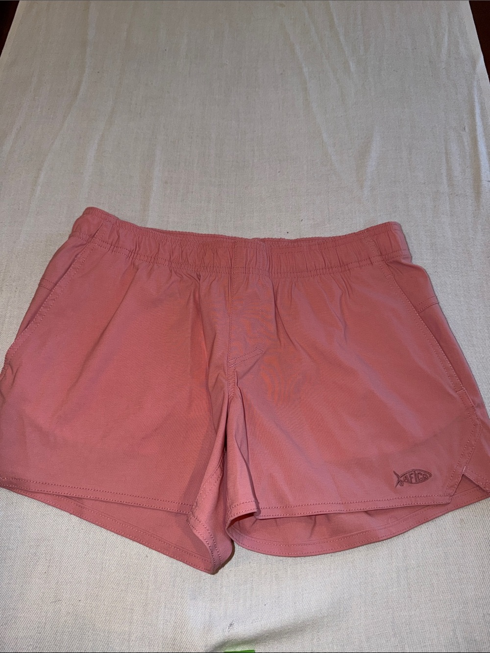 T0304104 Aftco salmon SZ 30  waist shorts